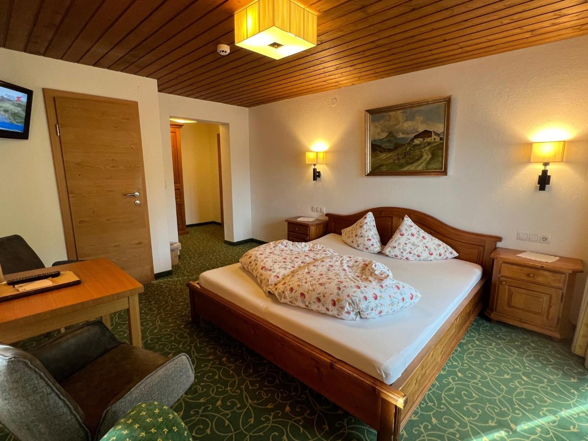 Jenneweinhof Otel Tux Dış mekan fotoğraf