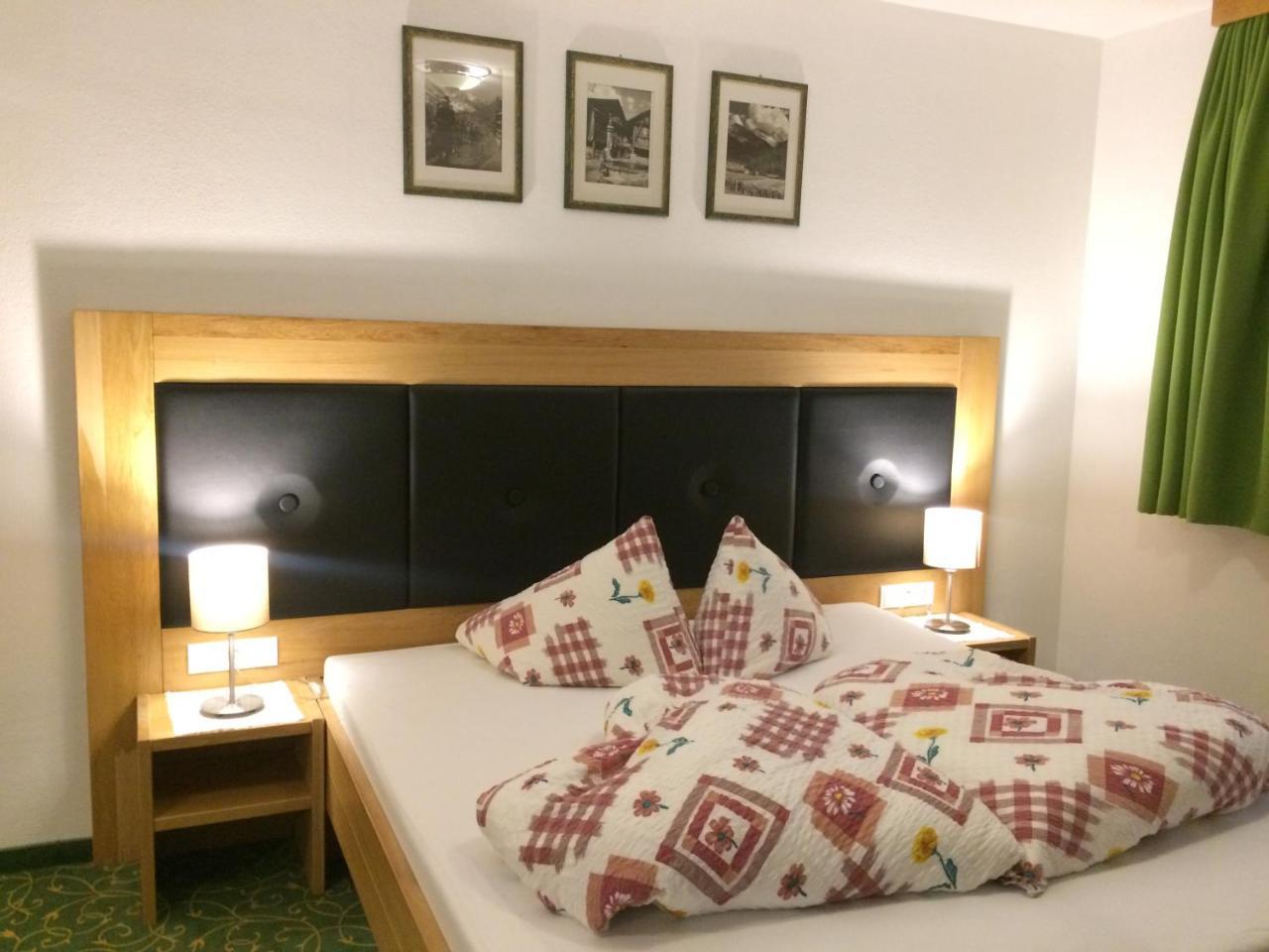 Jenneweinhof Otel Tux Dış mekan fotoğraf